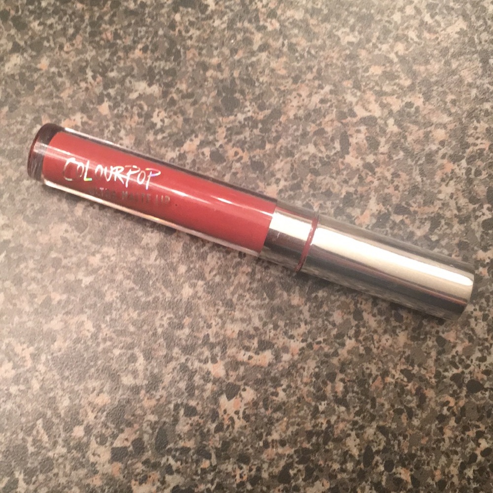 Colourpop in Tulle shade